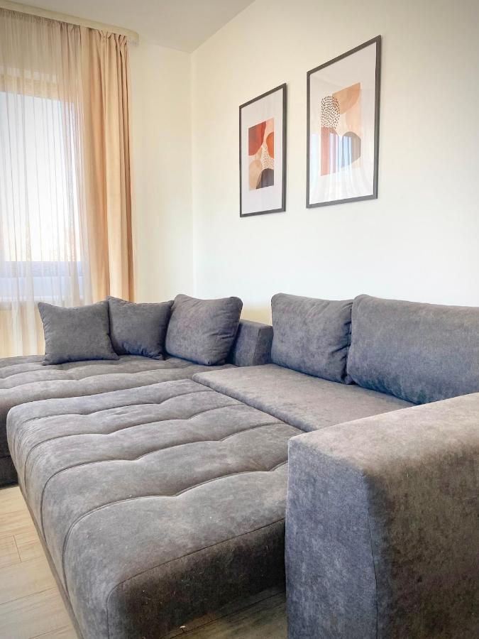 Central Apartment For 4 Guests Next To State Opera Stara Zagora Zewnętrze zdjęcie